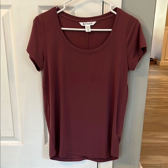 Athleta Women's Short Sleeve Top in Deep Mauve - Picture 1 of 4